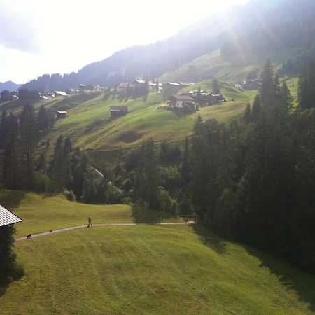 Gaestehaus Wildbach Mittelberg Bagian luar foto