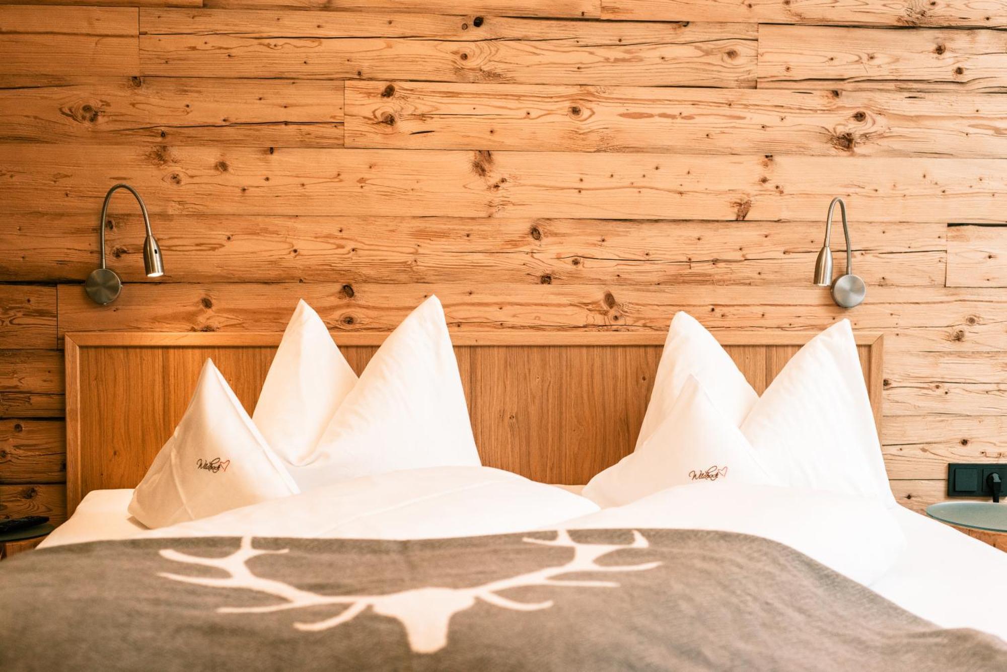 Gaestehaus Wildbach Mittelberg Bagian luar foto