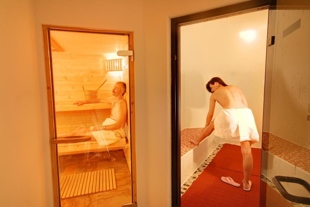 Gaestehaus Wildbach Mittelberg Bagian luar foto