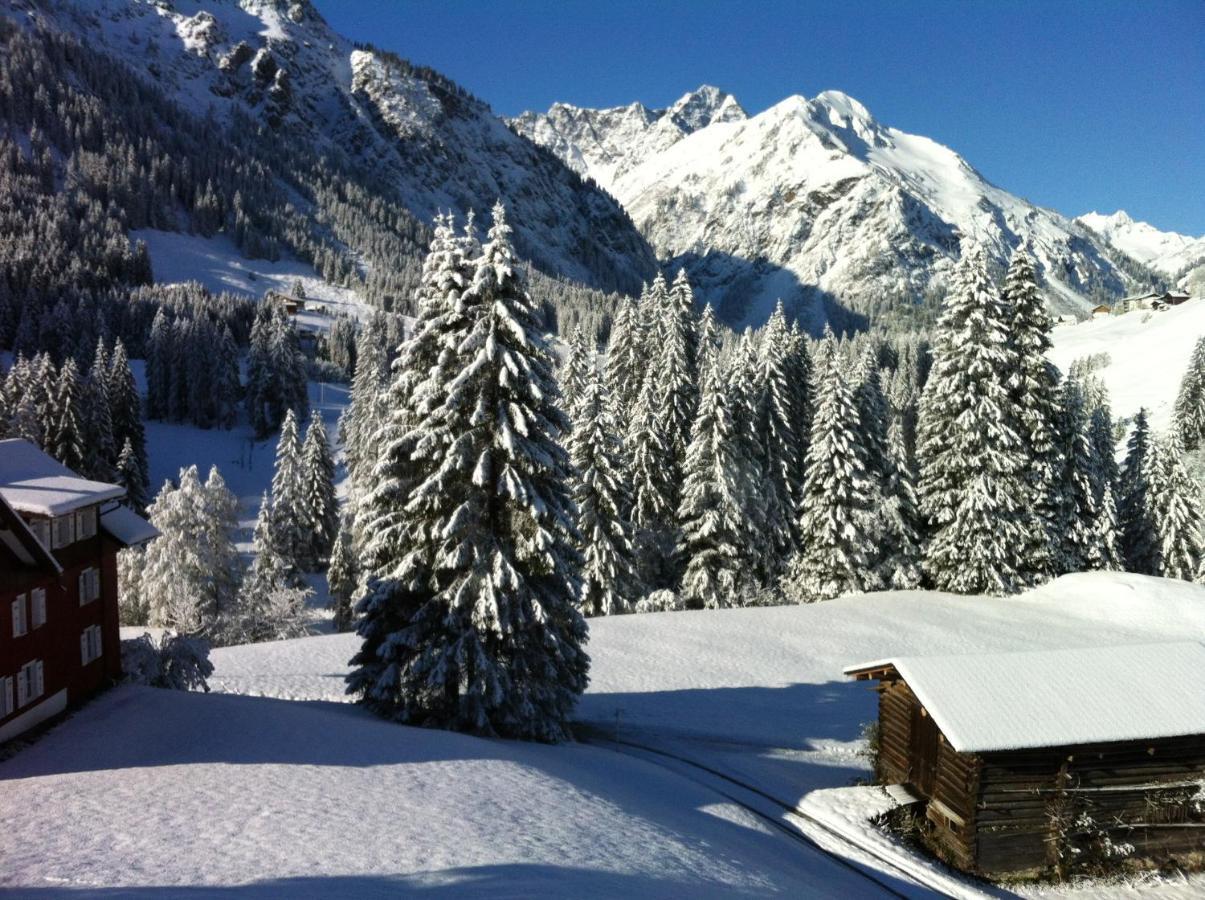 Gaestehaus Wildbach Mittelberg Bagian luar foto