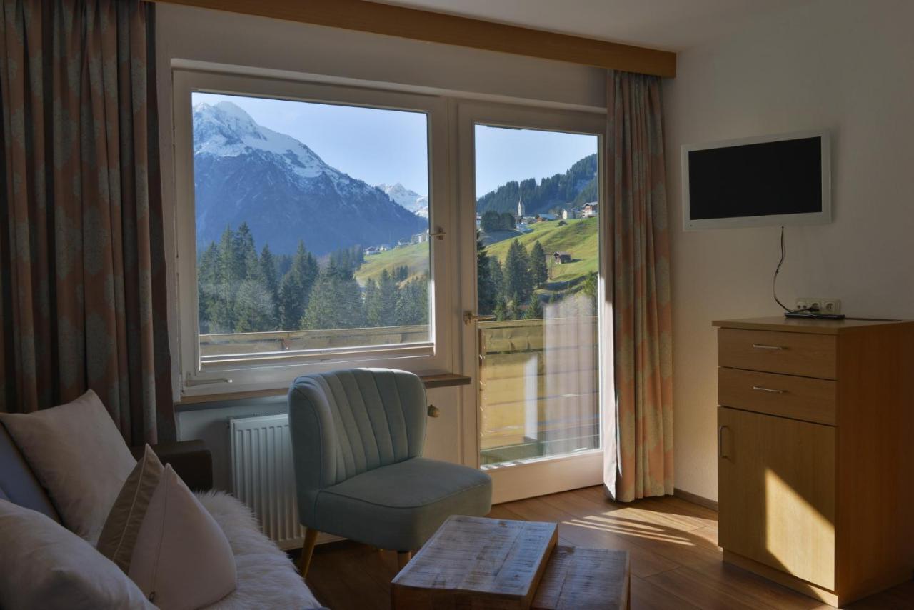Gaestehaus Wildbach Mittelberg Bagian luar foto